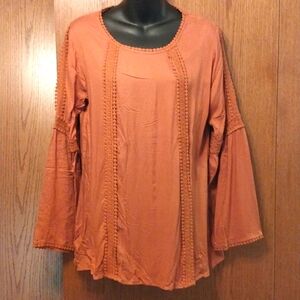 B.BOUTIQUE BOHO/HIPSTER  CROTCHETED DETAILING PEASANT top size medium